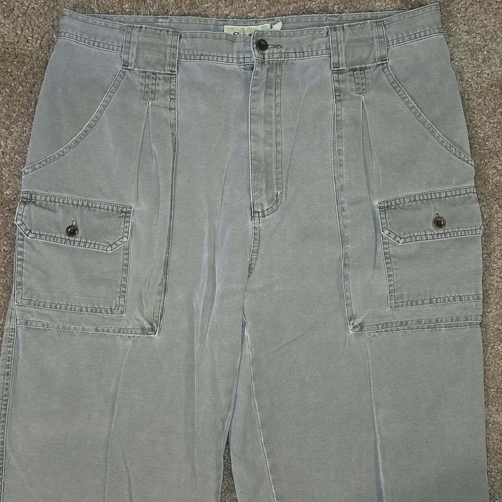 Eddie Bauer Multiple Pocket Outdoor Grey Cargo Pants Size 38